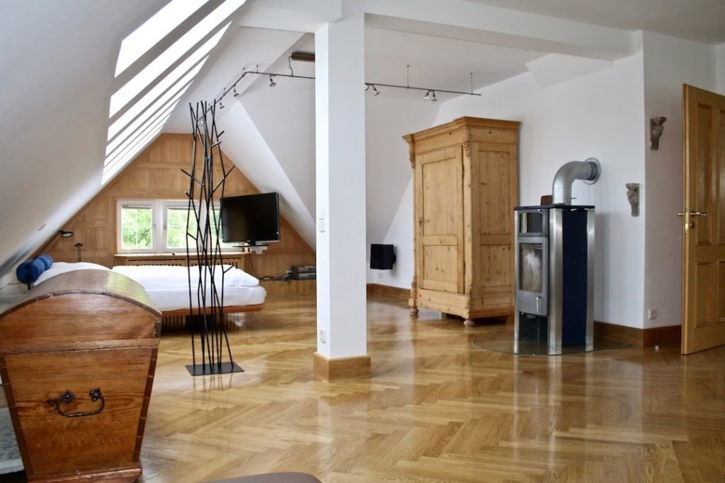 Wohnung zur Miete Wohnen auf Zeit 2.500 € 6 Zimmer 85 m²<br/>Wohnfläche 01.02.2025<br/>Verfügbarkeit Goßlerstraße Dahlem Berlin 14195