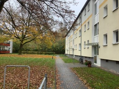 Wohnung zur Miete 575 € 3 Zimmer 63,9 m² frei ab 13.12.2024 Brüder-Grimm-Ring 69 Alt Moisling / Genin Lübeck 23560