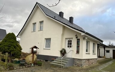 Einfamilienhaus zum Kauf 299.000 € 5 Zimmer 210 m² 2.000 m² Grundstück frei ab 01.10.2024 Sarmstorf Sarmstorf 18276