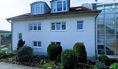 Wohnung zum Kauf 82.500 € 3 Zimmer 67,3 m² EG Burkhardtsdorf Burkhardtsdorf 09235