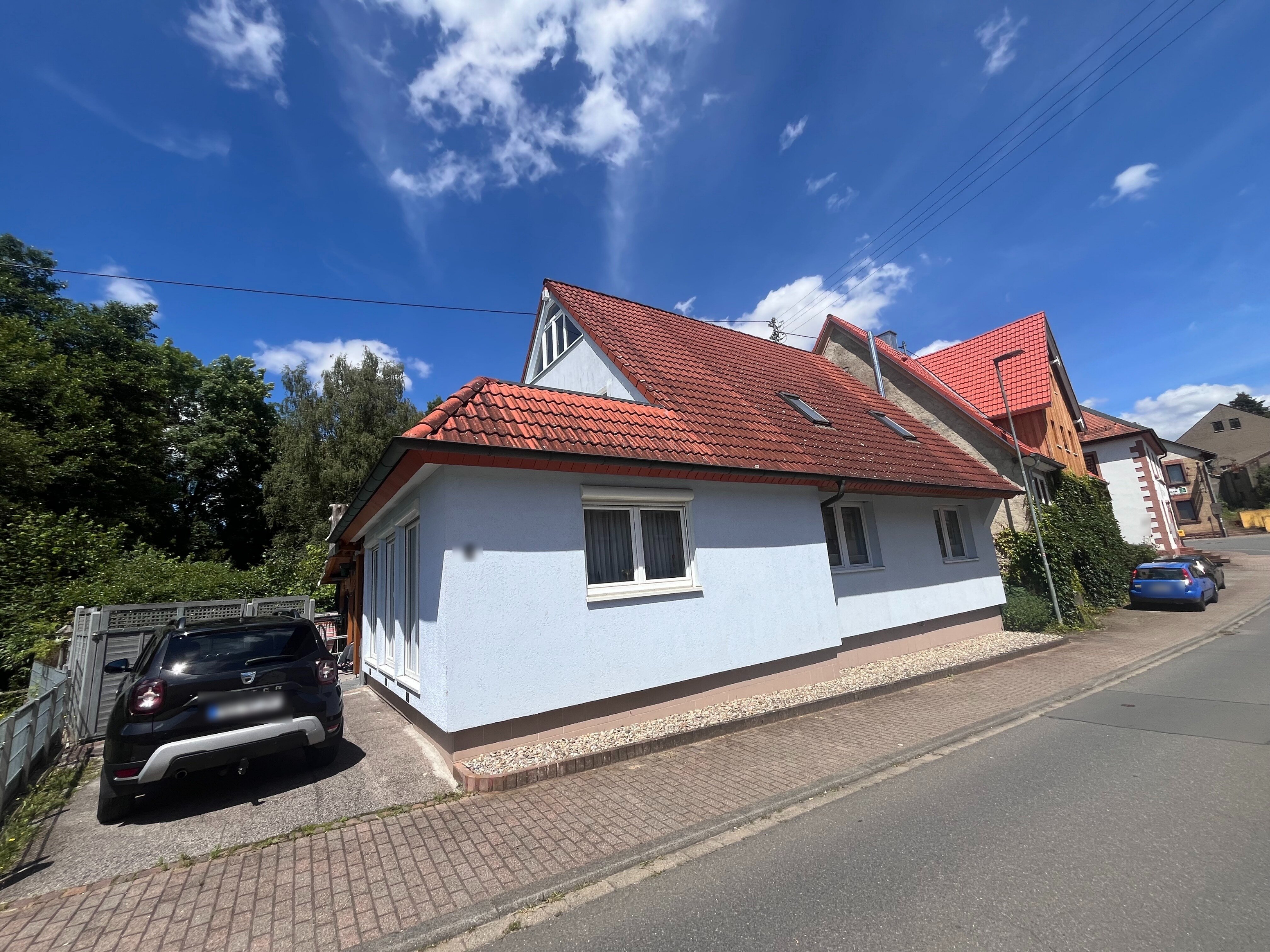 Einfamilienhaus zum Kauf 259.000 € 6 Zimmer 153 m²<br/>Wohnfläche 271 m²<br/>Grundstück Sindolsheim Rosenberg 74749