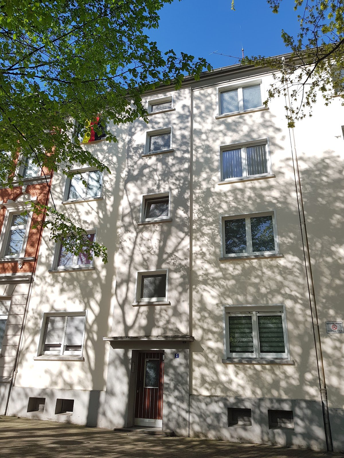 Wohnung zur Miete 457 € 2 Zimmer 63 m²<br/>Wohnfläche 3. Stock<br/>Geschoss Röntgenplatz 5 Altendorf Essen 45143