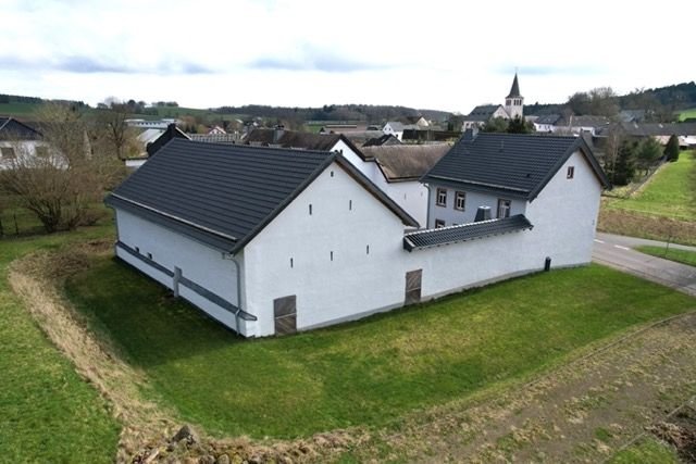 Einfamilienhaus zum Kauf 495.000 € 130 m²<br/>Wohnfläche 1.412 m²<br/>Grundstück Roth Roth Gerolstein 54568