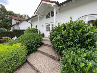 Einfamilienhaus zum Kauf provisionsfrei 849.000 € 4 Zimmer 186 m² 747 m² Grundstück Langenbrücken Bad Schönborn 76669