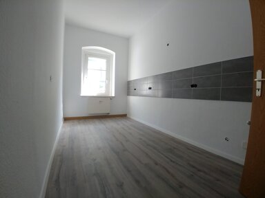 Wohnung zur Miete 310 € EG frei ab sofort Elsterberg Elsterberg 07985