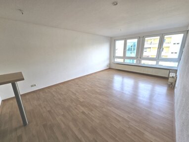 Wohnung zur Miete 325 € 2 Zimmer 50 m² 4. Geschoss Rosa-Luxemburg-Str.16 Waren Waren (Müritz) 17192