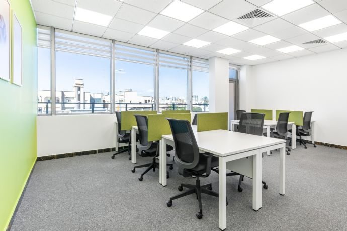 Bürofläche zur Miete 459 € 30 m²<br/>Bürofläche von 10 m² bis 30 m²<br/>Teilbarkeit Bockenheimer Landstraße 2-4, 16. Etage Westend - Süd Frankfurt am Main 60306