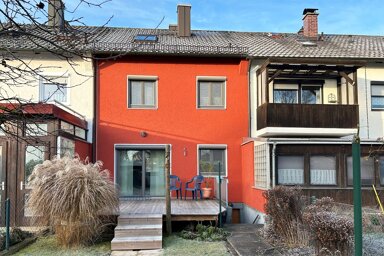 Reihenmittelhaus zum Kauf 295.000 € 4 Zimmer 84 m² 252 m² Grundstück Dingolfing Dingolfing 84130