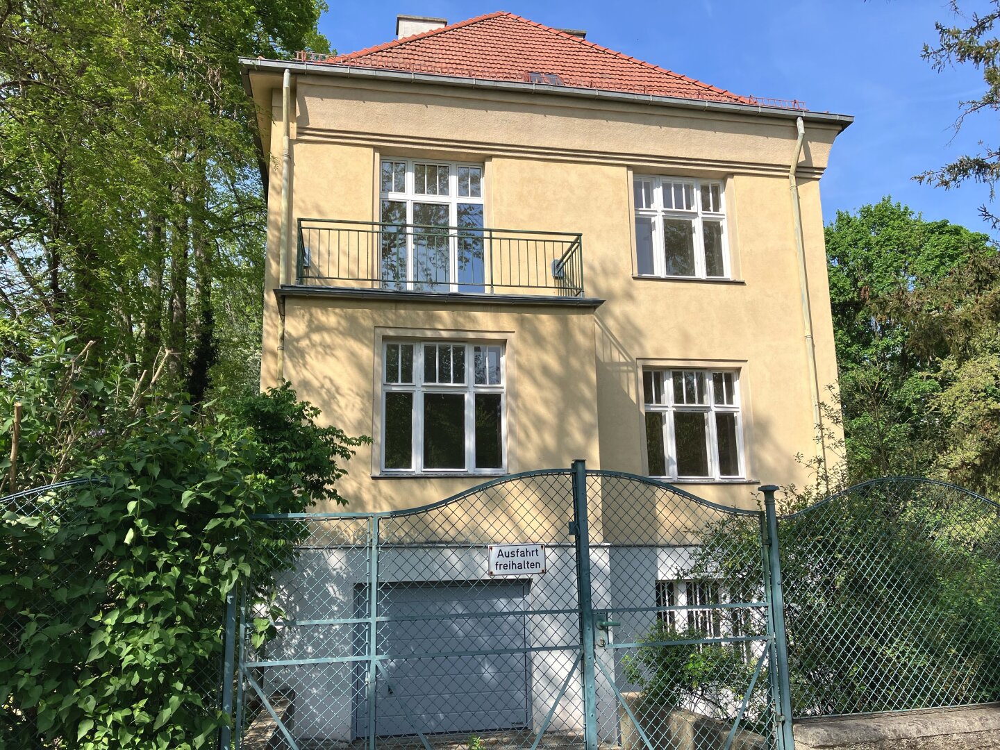 Villa zur Miete 3.568,45 € 10 Zimmer 261 m²<br/>Wohnfläche 1.766 m²<br/>Grundstück Wien 1130