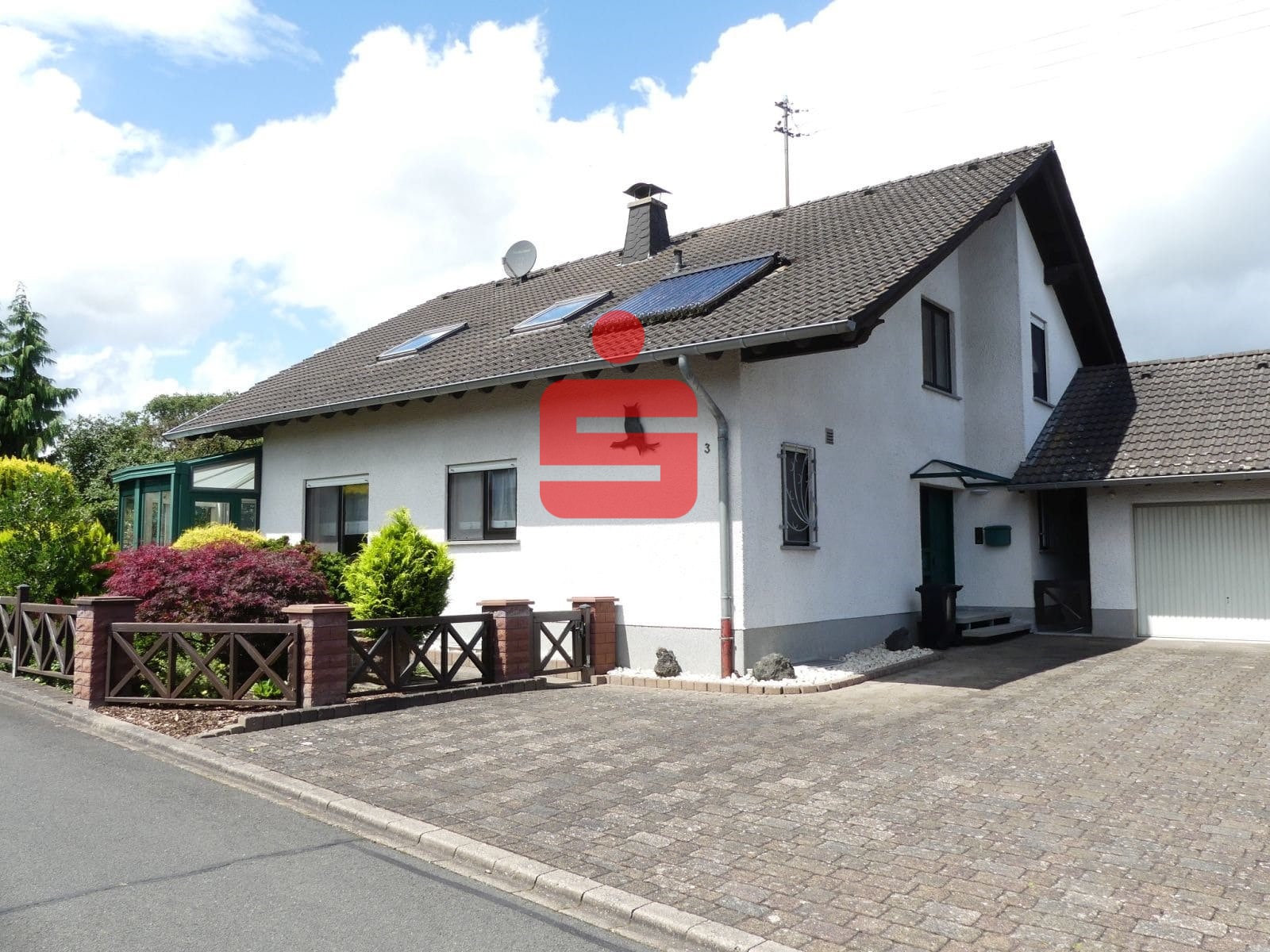 Mehrfamilienhaus zum Kauf 435.000 € 9 Zimmer 269 m²<br/>Wohnfläche 791 m²<br/>Grundstück Matzen Bitburg 54634