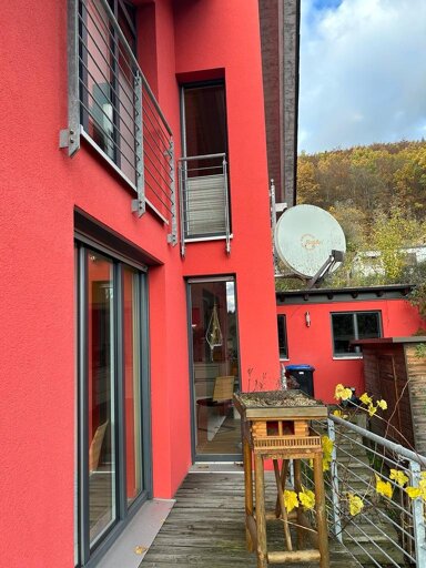 Einfamilienhaus zum Kauf 449.000 € 8 Zimmer 200 m² 1.700 m² Grundstück Wehd Sonneberg 96515