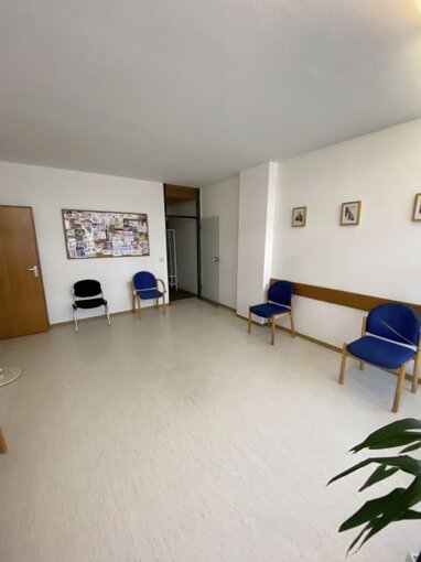 Büro-/Praxisfläche zur Miete 1.020 € 5,5 Zimmer 120 m² Bürofläche Krankenhaus - Alter Friedhof Villingen-Schwenningen 78054