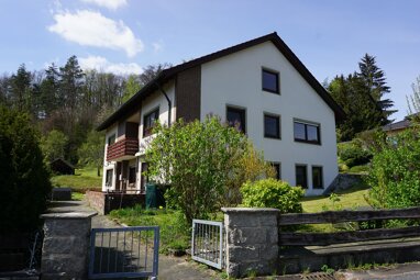 Mehrfamilienhaus zum Kauf Provisionsfrei 475.000 € 10 Zimmer 283 m² 1.623 m² Grundstück Bergstraße 15 Neukirchen Neukirchen bei Sulzbach-Rosenberg 92259