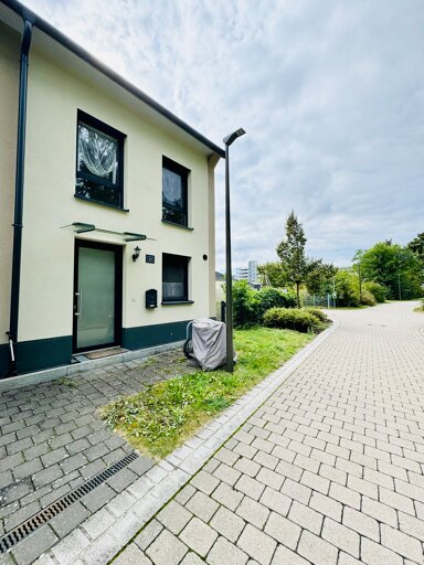 Reihenendhaus zur Miete 2.100 € 4 Zimmer 124 m² 232 m² Grundstück frei ab sofort Remarweg 48 Bachfeld Erlangen 91058