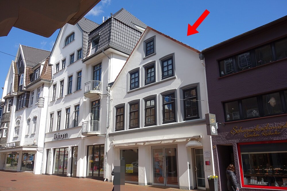 Apartment zum Kauf 129.000 € 2,5 Zimmer 87,3 m²<br/>Wohnfläche Ab sofort<br/>Verfügbarkeit Wahlbezirk 08 Itzehoe 25524