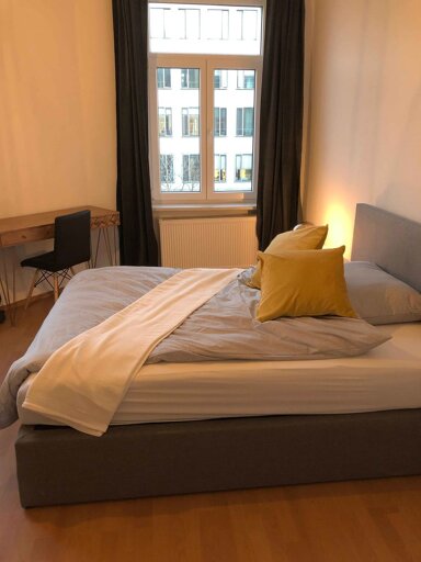 Wohnung zur Miete Wohnen auf Zeit 930 € 3 Zimmer 21 m² frei ab 04.03.2025 Eckenheimer Landstraße 103 Nordend - West Frankfurt am Main 60318