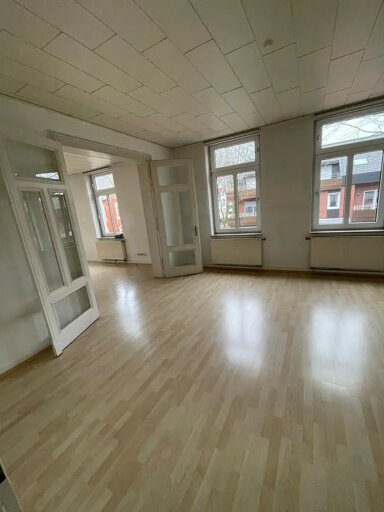 Wohnung zur Miete 700 € 4 Zimmer 120 m² frei ab sofort Dr.Neuhäuserstr. 15a Bad Oeynhausen Bad Oeynhausen 32545