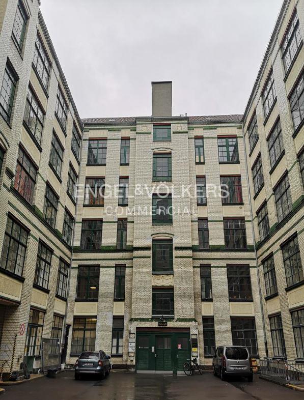 Büro-/Praxisfläche zur Miete 18 € 168 m²<br/>Bürofläche ab 168 m²<br/>Teilbarkeit Kreuzberg Berlin 10999