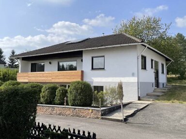 Einfamilienhaus zum Kauf 313.000 € 8 Zimmer 275 m² 2.229 m² Grundstück Waldsachsen Rödental 96472