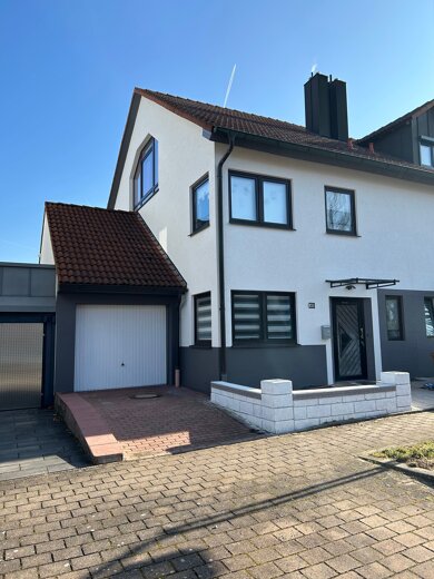 Doppelhaushälfte zum Kauf provisionsfrei 549.000 € 5 Zimmer 110 m² 243 m² Grundstück Langenzenn Langenzenn 90579