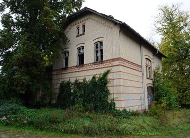 Mehrfamilienhaus zum Kauf 99.990 € 6 Zimmer 352 m² 943 m² Grundstück Karow Plau am See 19395