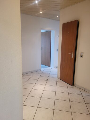 Wohnung zur Miete 540 € 3 Zimmer 81,9 m² 2. Geschoss Fliederstraße 133 Wanheimerort Duisburg 47055