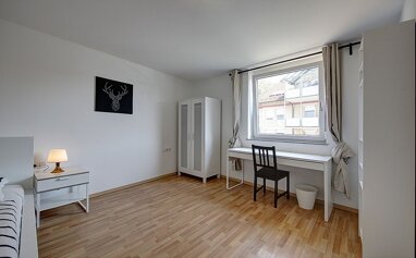 Wohnung zur Miete Wohnen auf Zeit 635 € 3 Zimmer 13 m² frei ab 05.08.2024 Aachener Straße 8 Neckarvorstadt Stuttgart 70376
