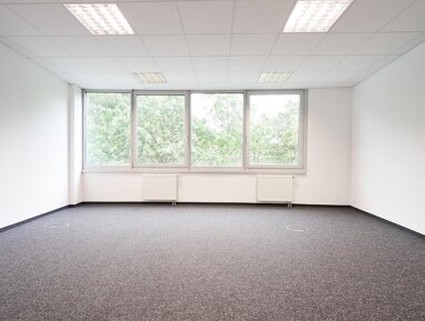 Bürofläche zur Miete 6,50 € 496,1 m² Bürofläche teilbar ab 496,1 m² Stresemannallee 4B Hammfeld Neuss 41460