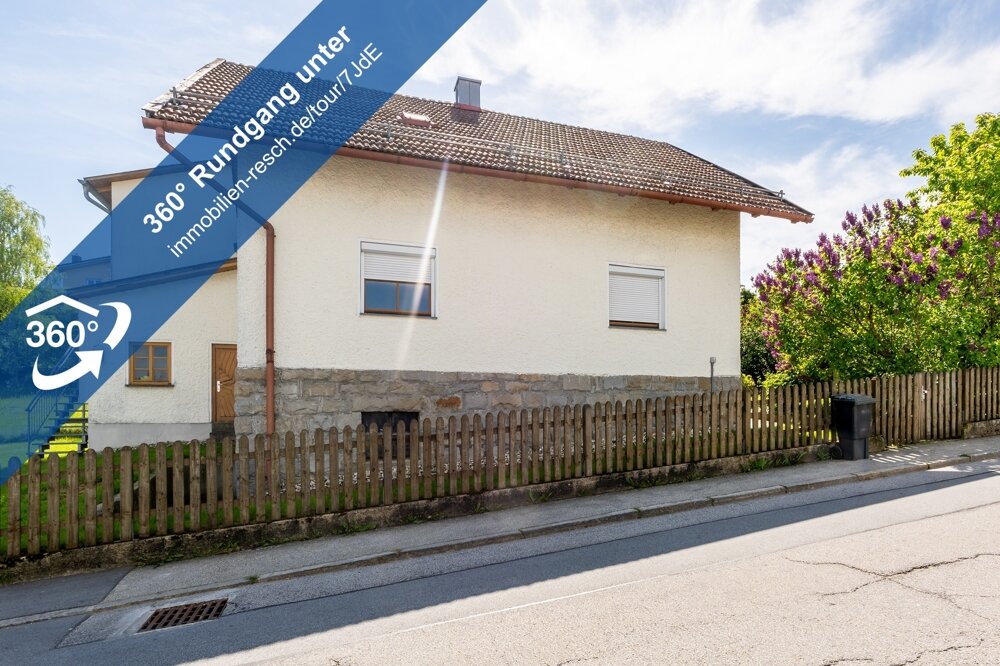 Mehrfamilienhaus zum Kauf 285.000 € 7 Zimmer 160 m²<br/>Wohnfläche 572 m²<br/>Grundstück Hutthurm Hutthurm 94116
