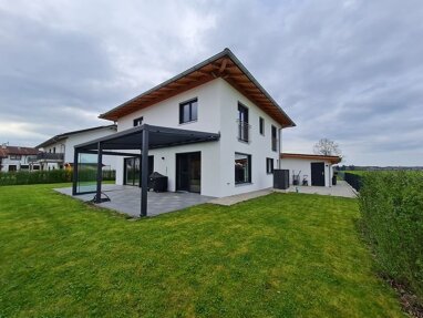 Einfamilienhaus zum Kauf Provisionsfrei 260.000 € 5 Zimmer 182 m² 807 m² Grundstück Mitterhart Rosenheim 83024