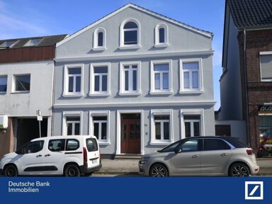 Stadthaus zum Kauf 649.000 € 9 Zimmer 200 m² 1.700 m² Grundstück Schlutup Lübeck 23568