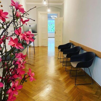 Büro-/Praxisfläche zur Miete provisionsfrei 795 € 1 Zimmer 24 m² Bürofläche Mauerkircherstraße 12 Herzogpark München 81679