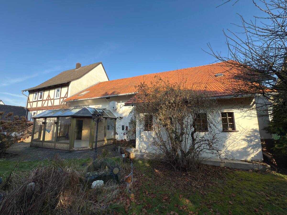 Großzügiges Einfamilienhaus mit viel Platz für Wohnen und individuelle Entfaltung auf 1.000?m² Grundstück