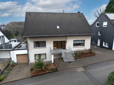 Mehrfamilienhaus zum Kauf 585.000 € 10 Zimmer 247 m² 809 m² Grundstück Biesfeld Kürten / Biesfeld 51515