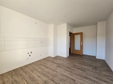 Studio zur Miete 326 € 2 Zimmer 54,3 m² 3. Geschoss Ernst-Schneller-Platz 8 Zwickau 08058