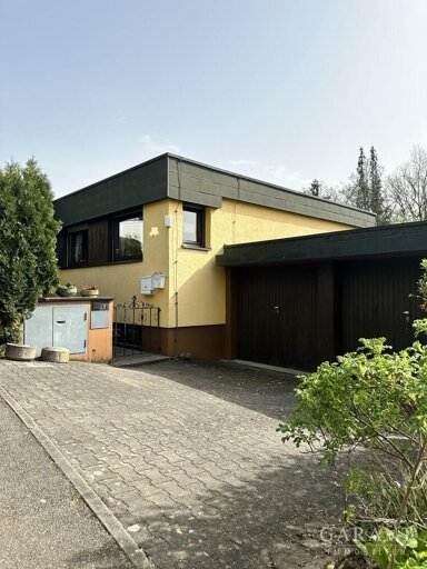 Mehrfamilienhaus zum Kauf 740.000 € 7 Zimmer 210 m² 1.200 m² Grundstück Äußere Weststadt Schwäbisch Gmünd 73525