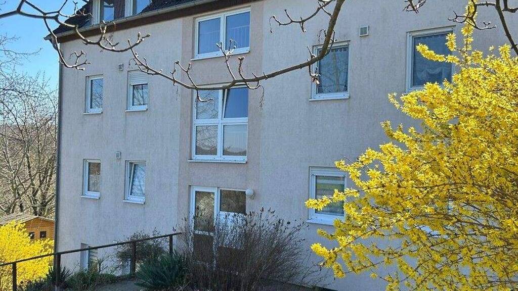 Wohnung zur Miete 418 € 2 Zimmer 63,8 m² Amselweg 24 Heinrichsort Lichtenstein 09350