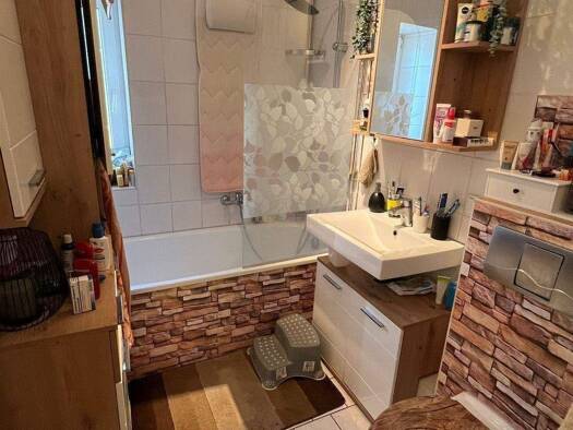 Wohnung zum Kauf als Kapitalanlage geeignet 209.484 € 4 Zimmer 94 m² Krämpfervorstadt Erfurt 99085