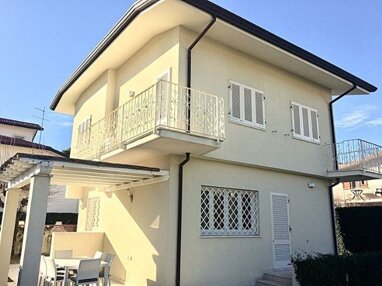 Einfamilienhaus zum Kauf 1.500.000 € 5 Zimmer 130 m² 500 m² Grundstück Forte dei Marmi 55042