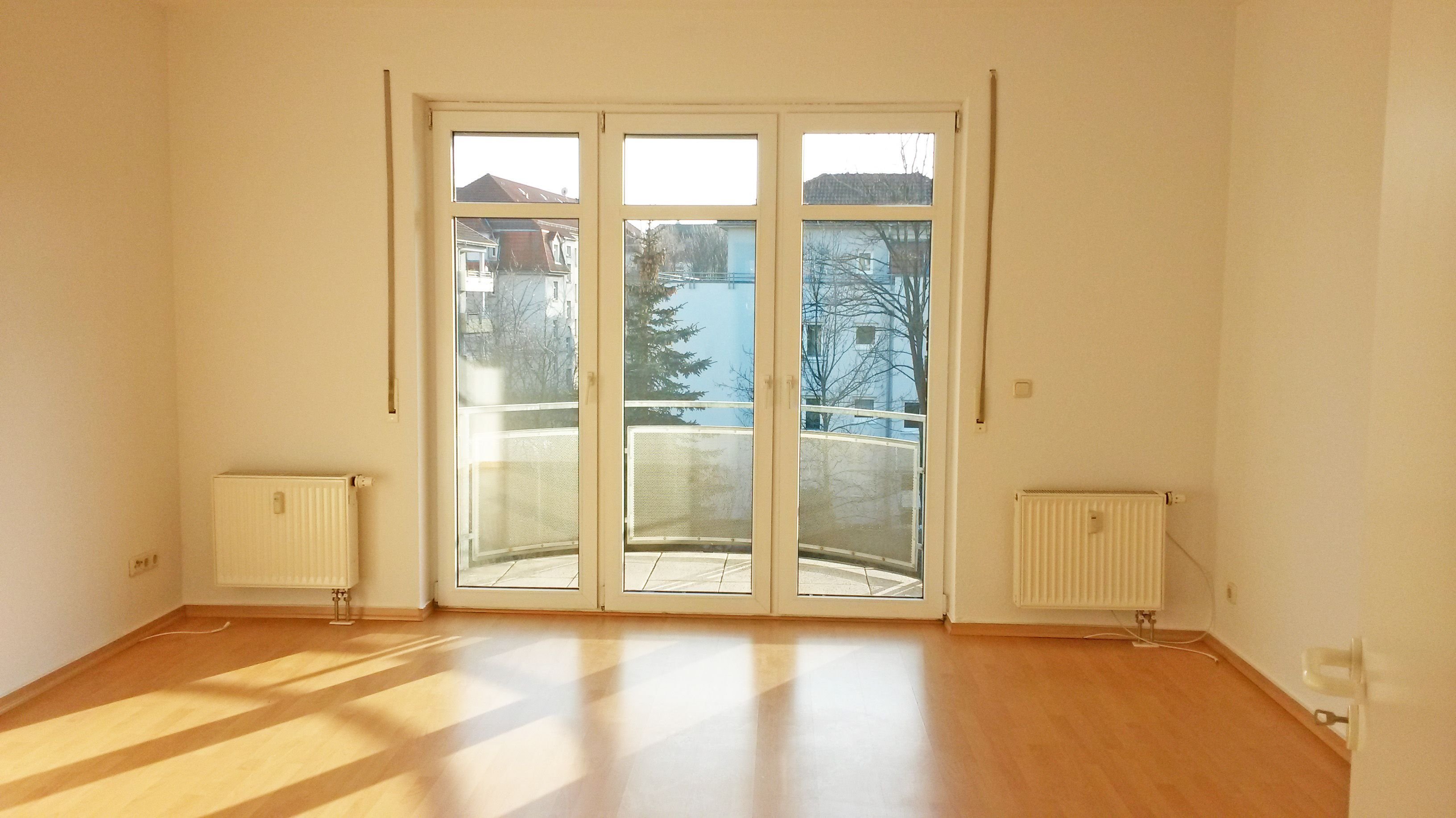 Eine Wohnung für Sonnenanbeter - ein kleiner Traum in Strehlen!