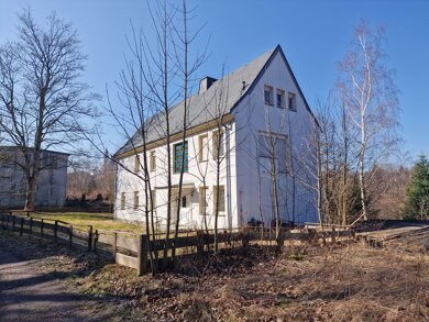 Haus zum Kauf 159.000 € 6 Zimmer 120 m² 3.482 m² Grundstück Schlema Bad-Schlema 08301