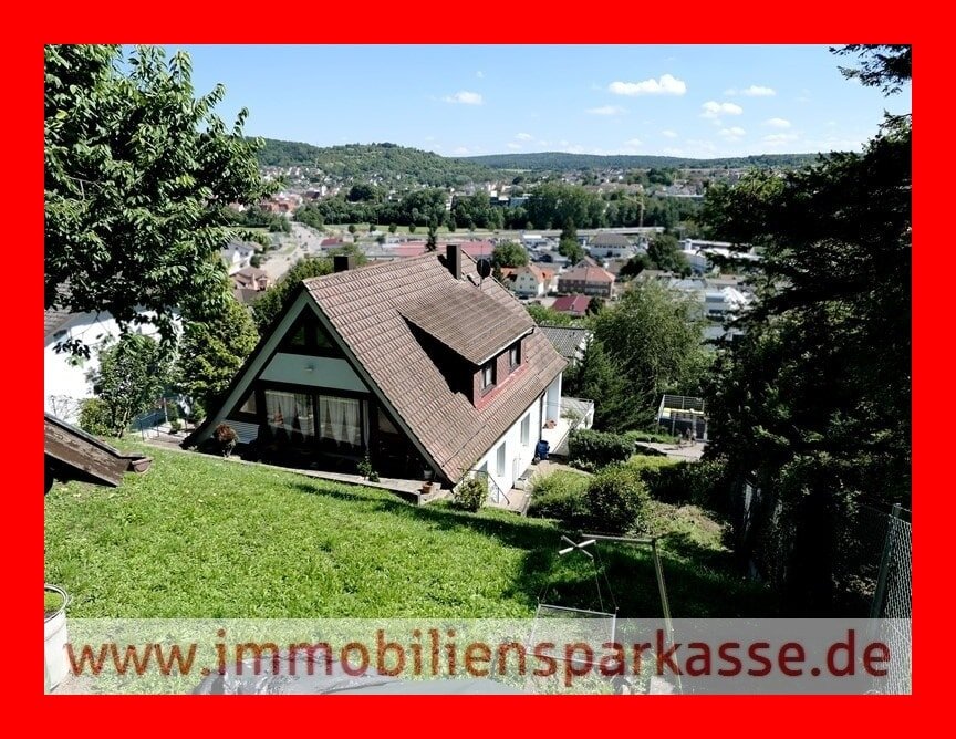 Mehrfamilienhaus zum Kauf 595.000 € 7 Zimmer 192 m²<br/>Wohnfläche 1.223 m²<br/>Grundstück Ab sofort<br/>Verfügbarkeit Niefern Niefern-Öschelbronn 75223