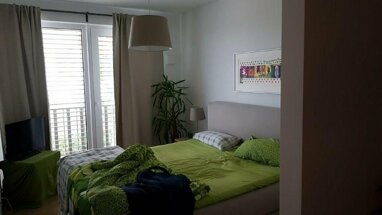 Wohnung zur Miete 650 € 2 Zimmer 61 m² Überseetor 25 Häfen - Handelshäfen Bremen 28217