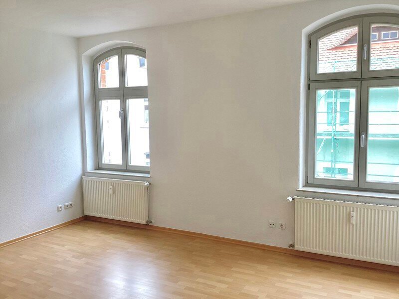 Wohnung zur Miete 625,33 € 3 Zimmer 92 m²<br/>Wohnfläche 2.<br/>Geschoss 10.11.2024<br/>Verfügbarkeit Kutzstr. 1 Helmholtzstraße Magdeburg 39112