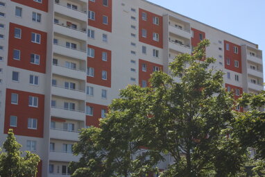 Wohnung zur Miete 407,69 € 3 Zimmer 69,7 m² 9. Geschoss Dr.-Kurt-Schumacher-Straße 15 Stendal Stendal 39576