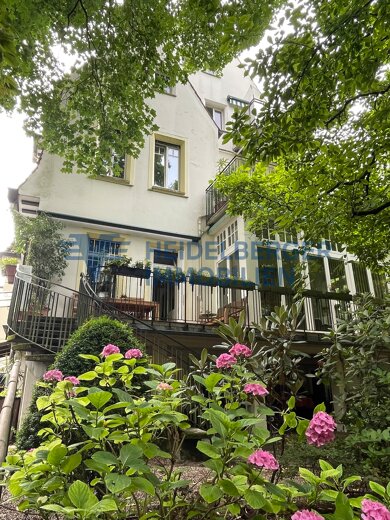 Mehrfamilienhaus zum Kauf als Kapitalanlage geeignet 3.750.000 € 12 Zimmer 395 m² 961 m² Grundstück Neuenheim Heidelberg / Neuenheim 69120