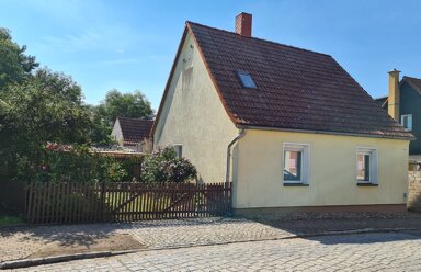 Einfamilienhaus zum Kauf provisionsfrei 49.000 € 6 Zimmer 79 m² 403 m² Grundstück Uetz Tangerhütte 39517