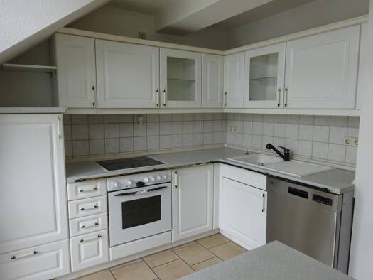 Wohnung zur Miete 390 € 3 Zimmer 70 m² Bahnhofstr. 26 Weida 07570