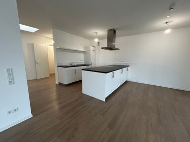 Penthouse zur Miete 1.405 € 3,5 Zimmer 131 m² 5. Geschoss Südbahnhof / John-F.-Kennedy-Siedlung Heilbronn 74074