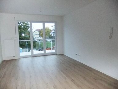 Wohnung zur Miete 950 € 3,5 Zimmer 79,2 m² Schwabelweis Regensburg 93055